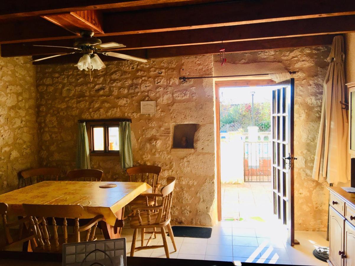 Les Granges Villa Les Leves-et-Thoumeyragues Bagian luar foto